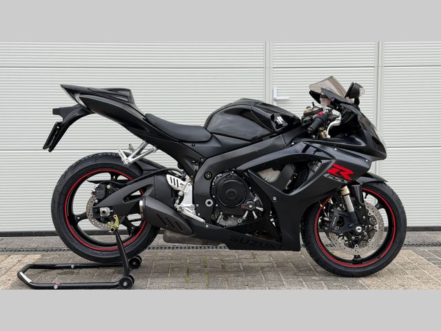 suzuki - gsx-r-600