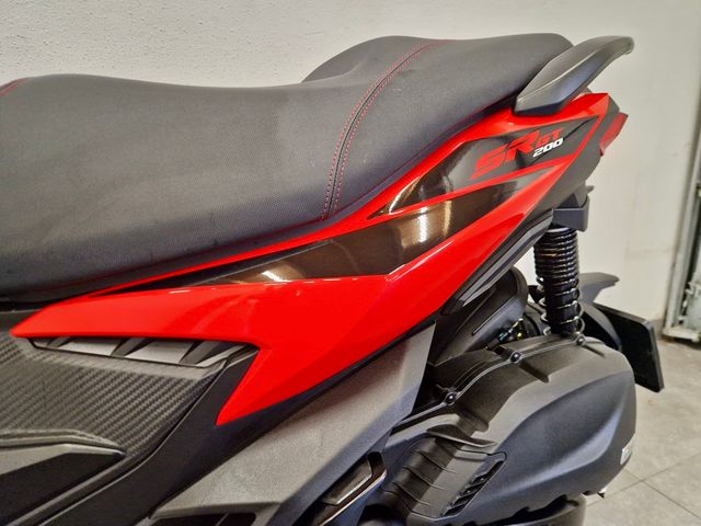 aprilia - sr-gt-200