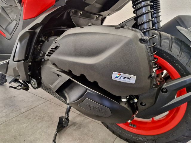 aprilia - sr-gt-200