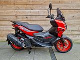 APRILIA SR GT 200