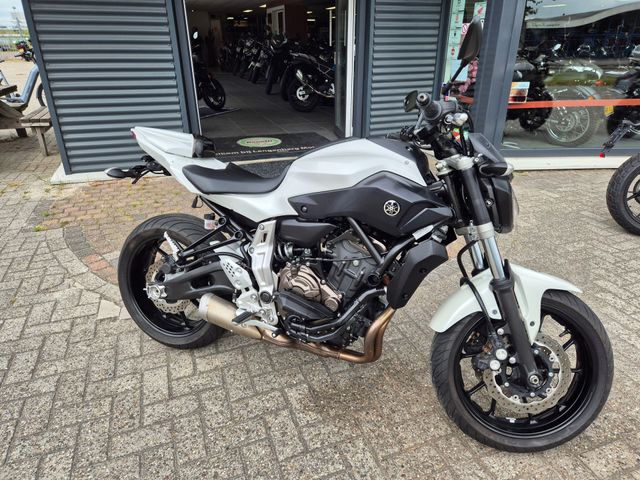 yamaha - mt-07-abs
