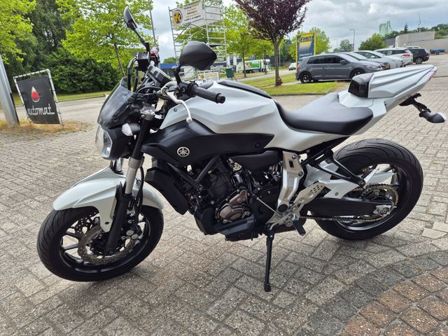 yamaha - mt-07-abs