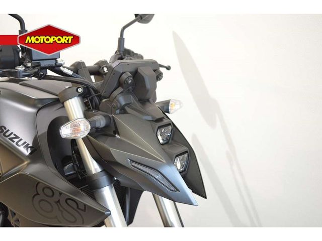suzuki - gsx-8s