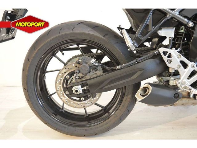 suzuki - gsx-8s