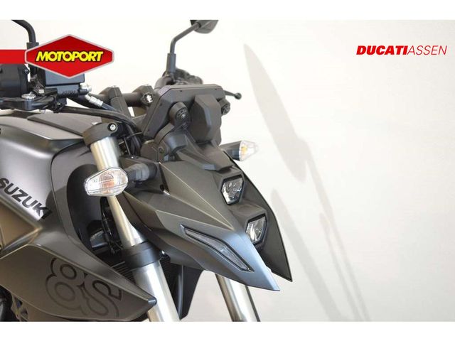 suzuki - gsx-8s