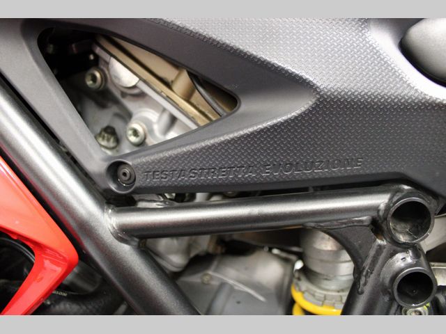 ducati - 1198