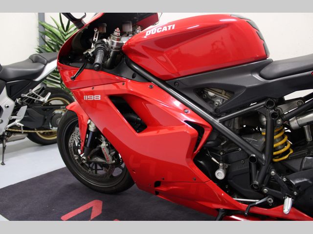 ducati - 1198