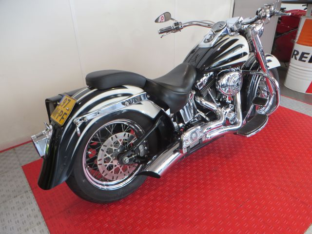 harley-davidson - heritage-softail-classic-flstci