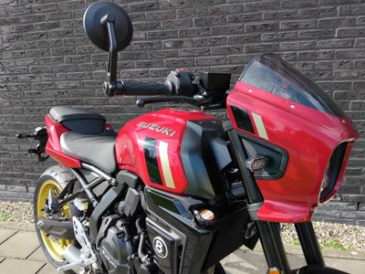 SUZUKI GSX-8TT – foto 2