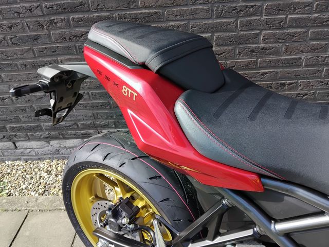 suzuki - gsx-8tt