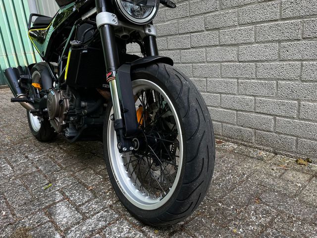 husqvarna - svartpilen-401
