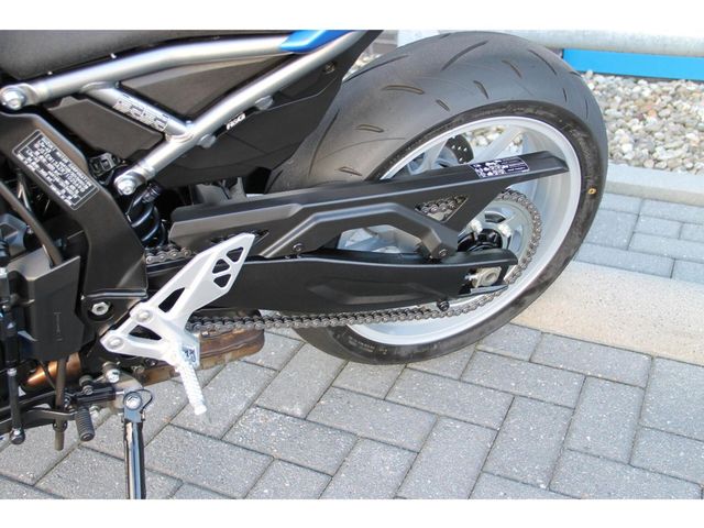 suzuki - gsx-8r