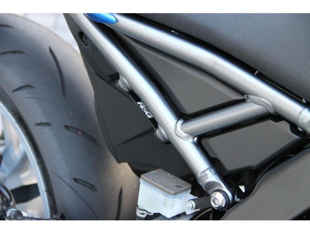 suzuki - gsx-8r