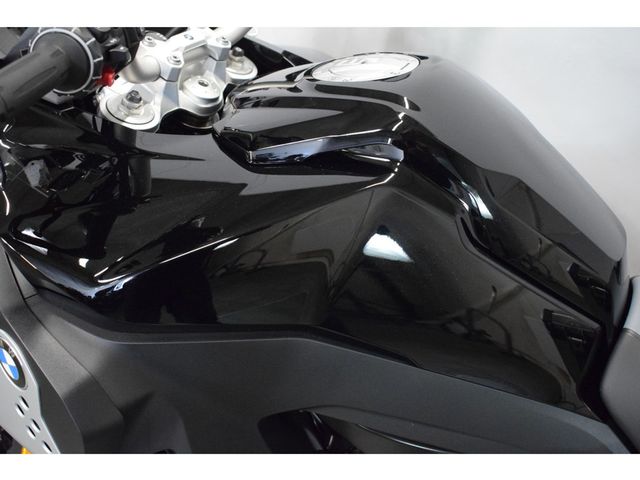 bmw - f-900-gs-adventure