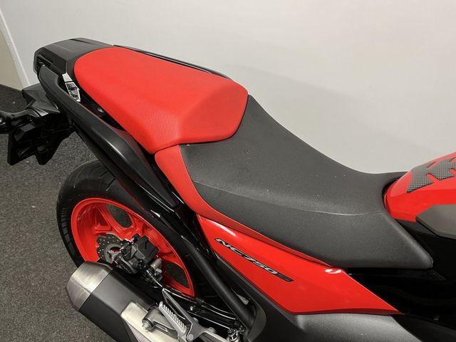 honda - nc-750-s-dct