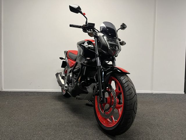 honda - nc-750-s-dct