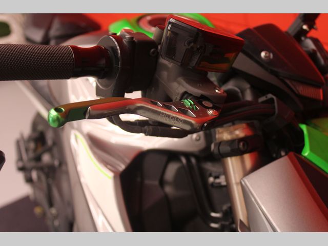 kawasaki - z1000-abs