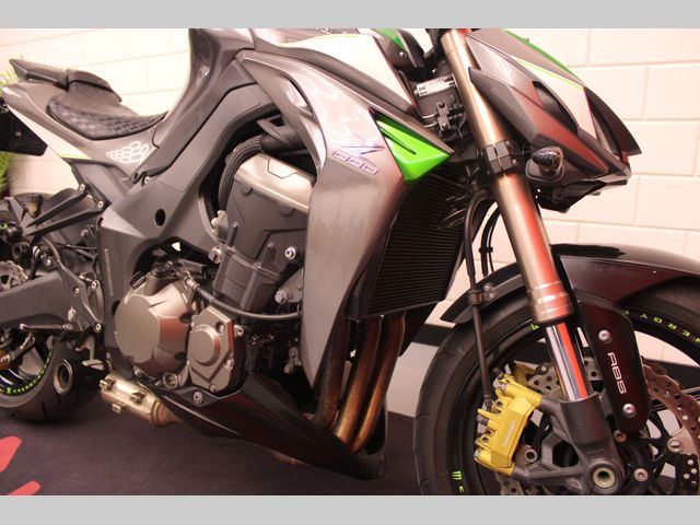kawasaki - z1000-abs