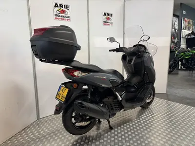 YAMAHA NMAX 155 – foto 3