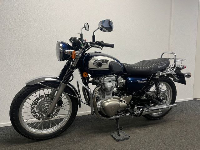 kawasaki - w800