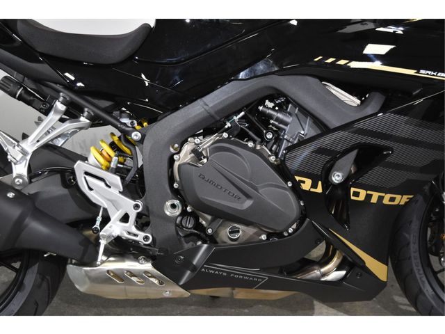QJMOTOR - srk-800-rr
