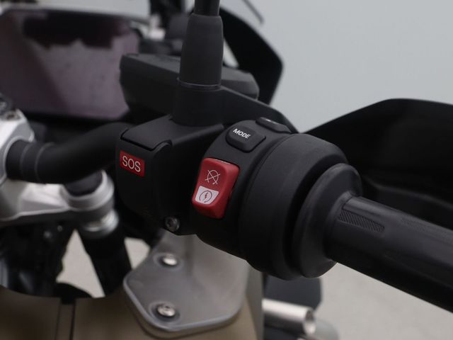 bmw - r-1250-gs-adventure