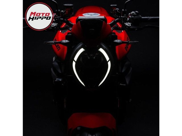 ducati - monster