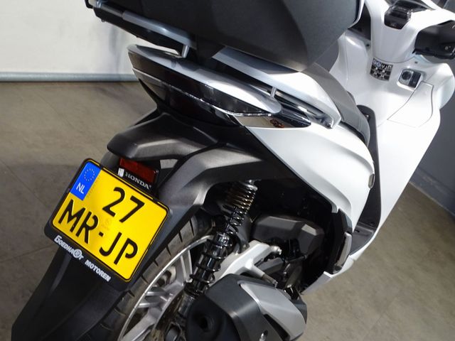 honda - sh-300i---abs