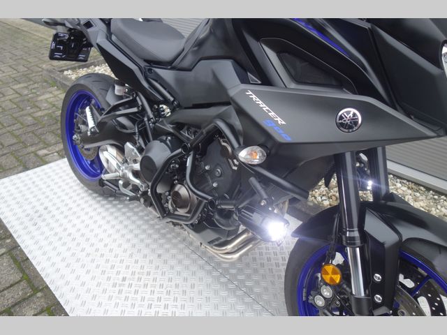 yamaha - tracer-900-abs