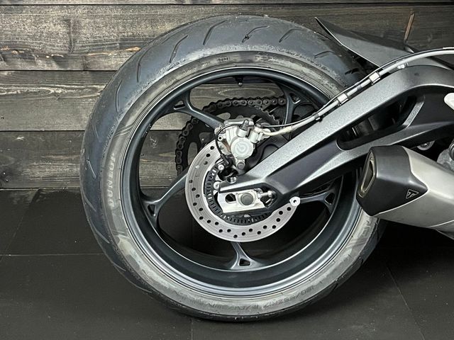 triumph - street-triple-765-rs