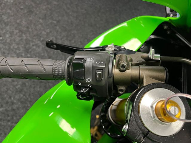 kawasaki - zx-10r-ninja