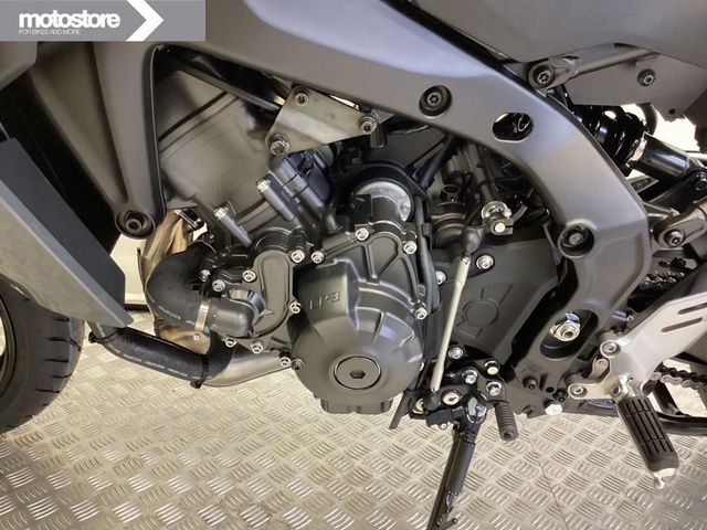 yamaha - tracer-9