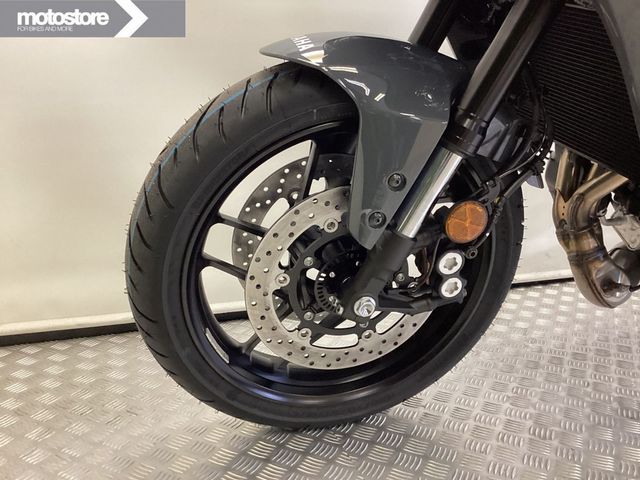 yamaha - tracer-9