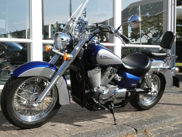 honda - vt-750-c2-shadow-ace