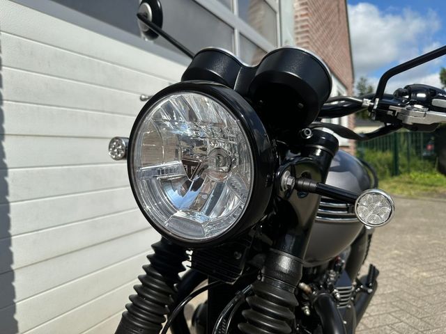 triumph - bonneville-t-120-black