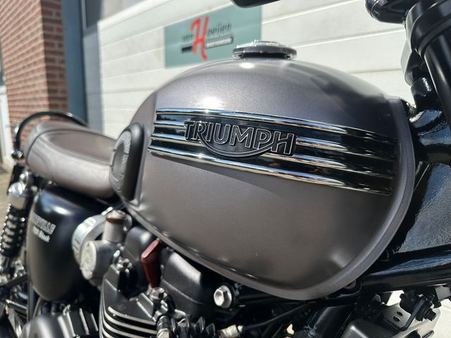 triumph - bonneville-t-120-black