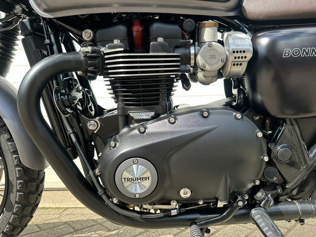 triumph - bonneville-t-120-black