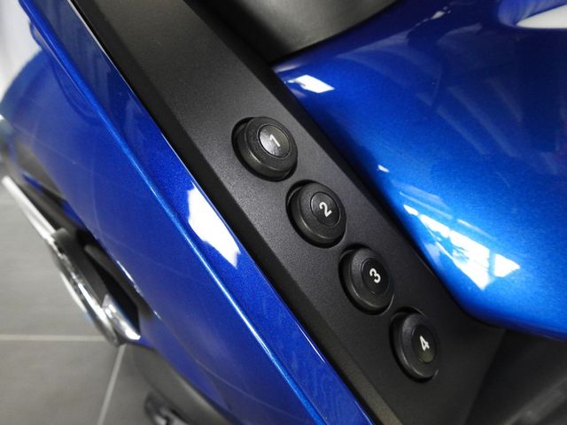 bmw - r-1250-rt