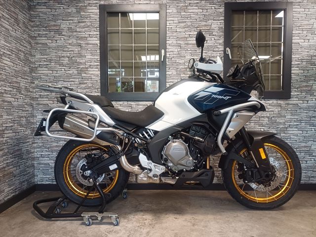 cfmoto - 700-mt-adventure