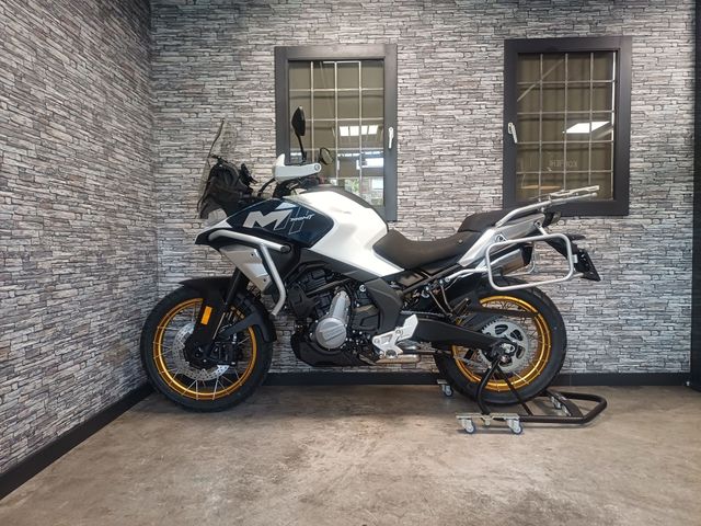 cfmoto - 700-mt-adventure