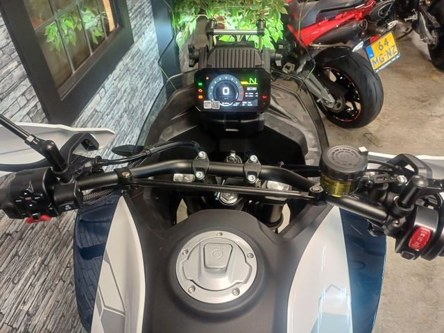 cfmoto - 700-mt-adventure