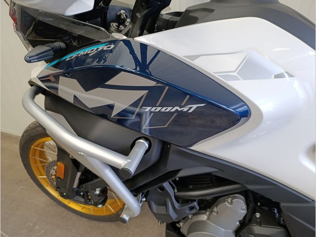 cfmoto - 700-mt-adventure