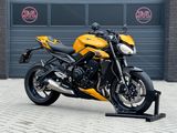 TRIUMPH STREET TRIPLE 765 RS