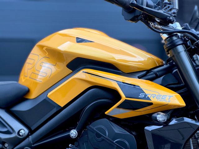 triumph - street-triple-765-rs