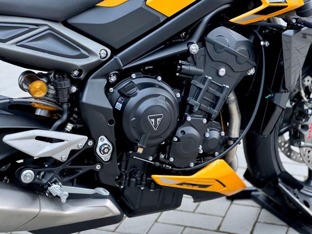 triumph - street-triple-765-rs