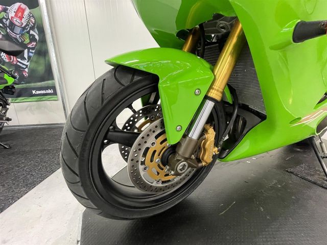 kawasaki - zx-6rr---636