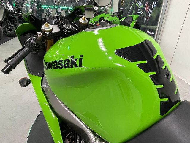 kawasaki - zx-6rr---636