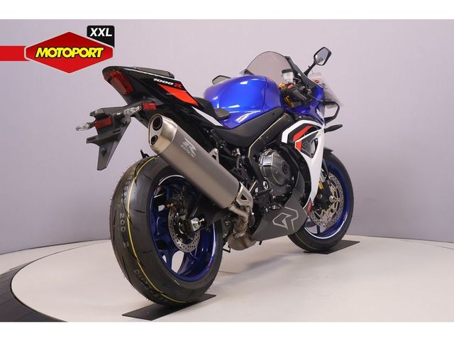 suzuki - gsx-r-1000-r