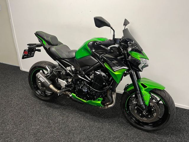 kawasaki - z900