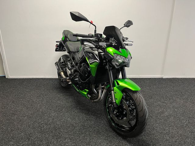 kawasaki - z900